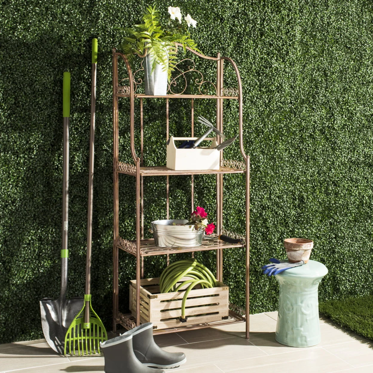 SAFAVIEH Amaris Outdoor Wrought Iron 4 Tier Bakers Rack, Rusty Orange