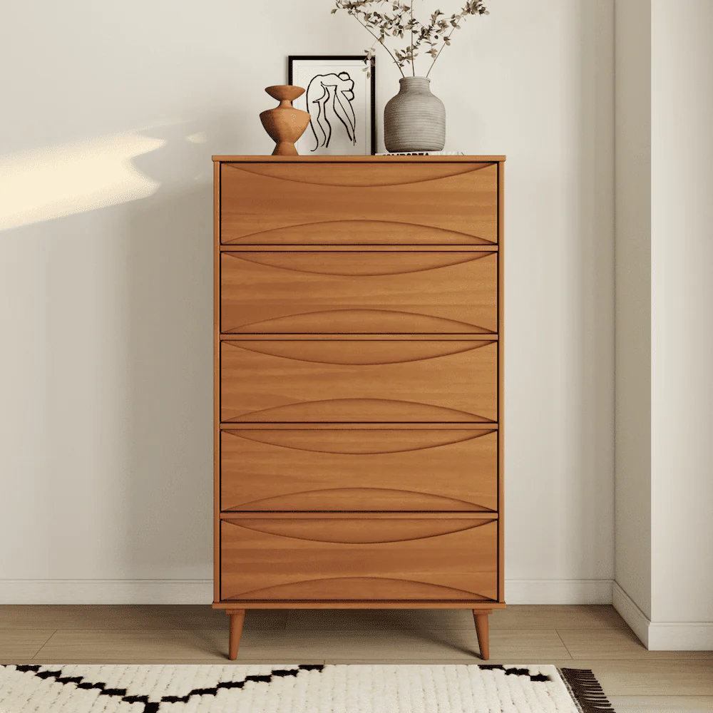 Walker Edison 30�?Mid-Century Modern Curved Front 5-Drawer Dresser, Caramel