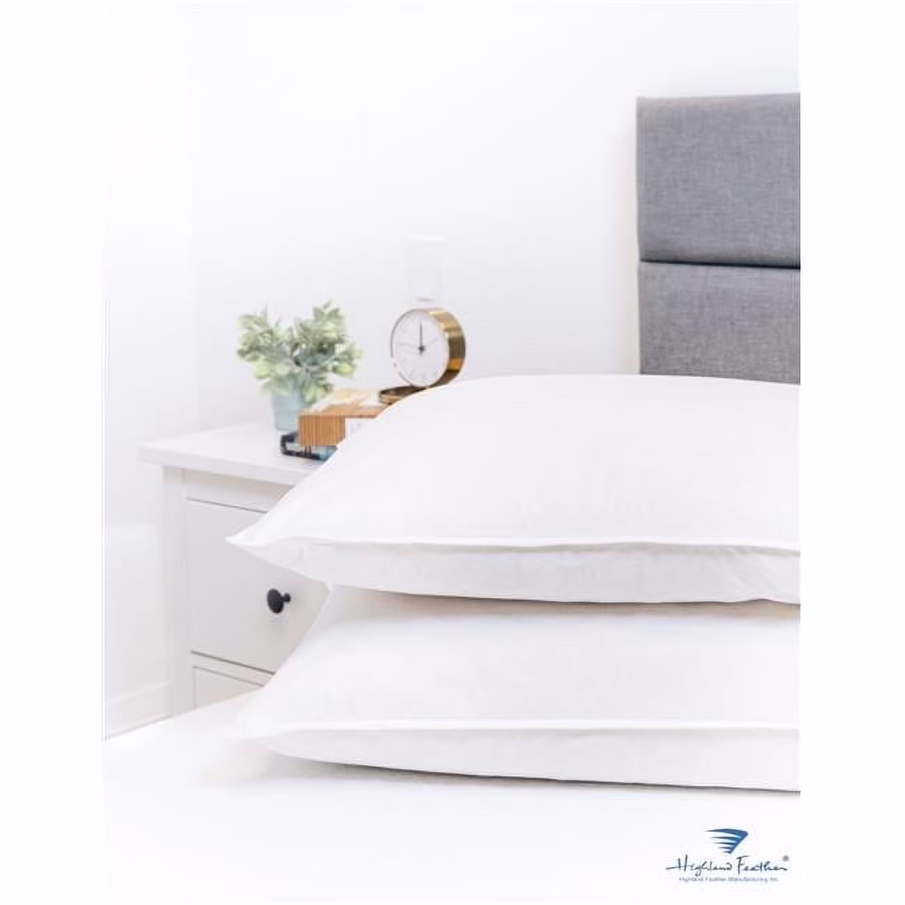 17 oz 700 Fill Power European White Down Pillow 500TC Pure Cotton Casing Montpellier Soft & Comfy Support  Queen