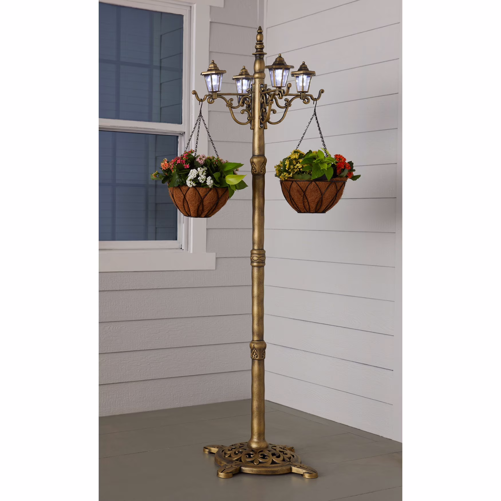 BrylaneHome Solar Lamp Post