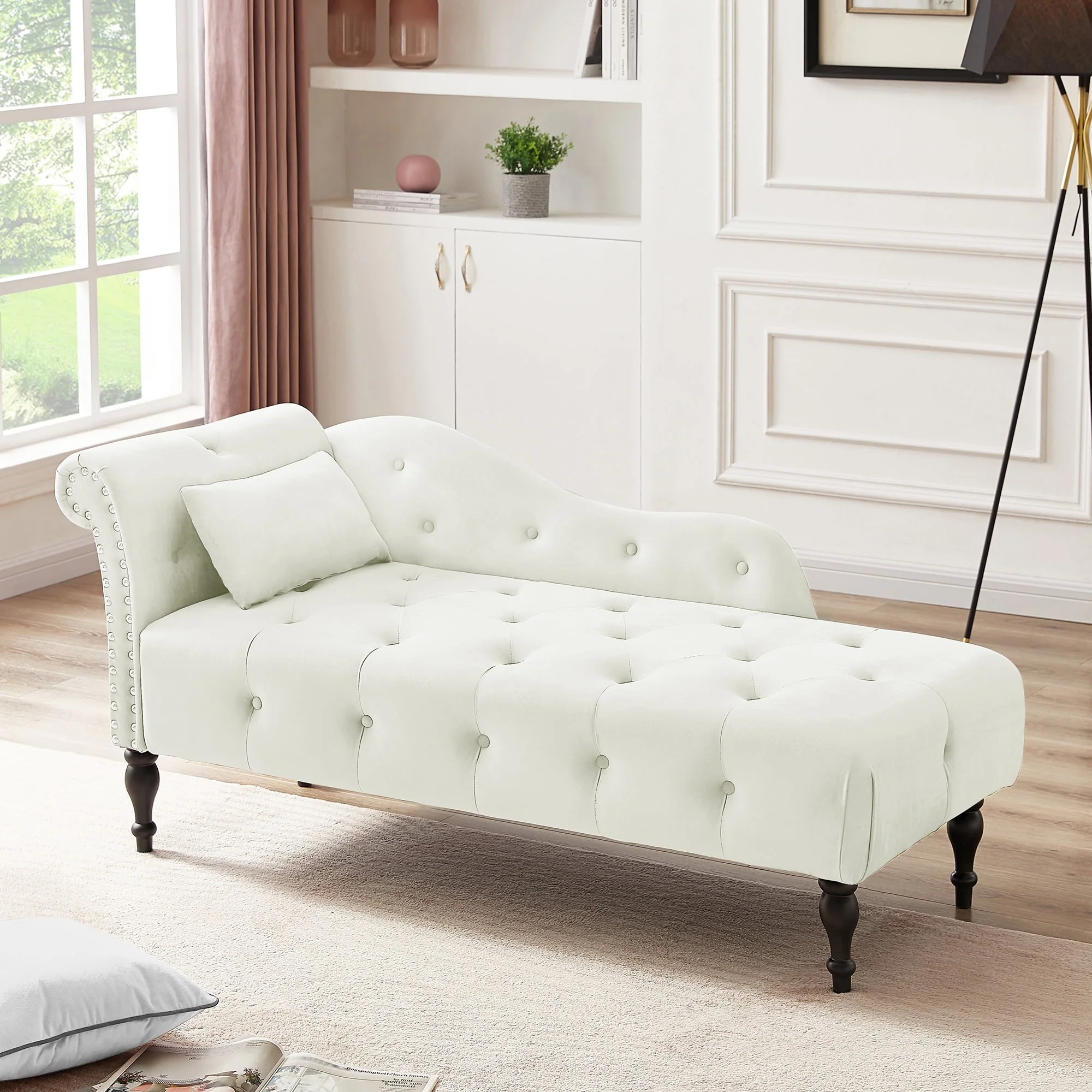 HUTWIFE Velvet Chaise Lounge, Left Arm Design Chaise with Nailhead Trim Tufted Button Lounge Chair with Pillow Modern Upholstered Rolled Arm Lounges Chair for Living Room Bedroom