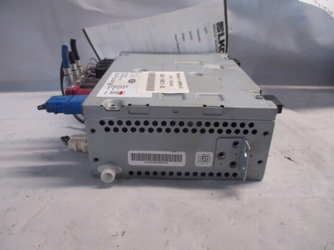 Pre-Owned 2016 2017 Jaguar XF AM FM Radio Receiver OEM - Verify Specific Vehicle Fitment In Description - (Good)