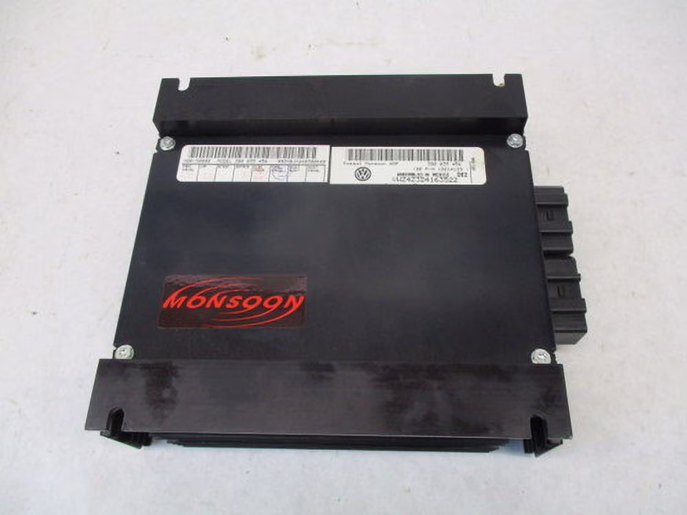 Pre-Owned 2005 Volkswagen Passat Monsoon Amplifier 3B0035456 OEM LKQ (Good)