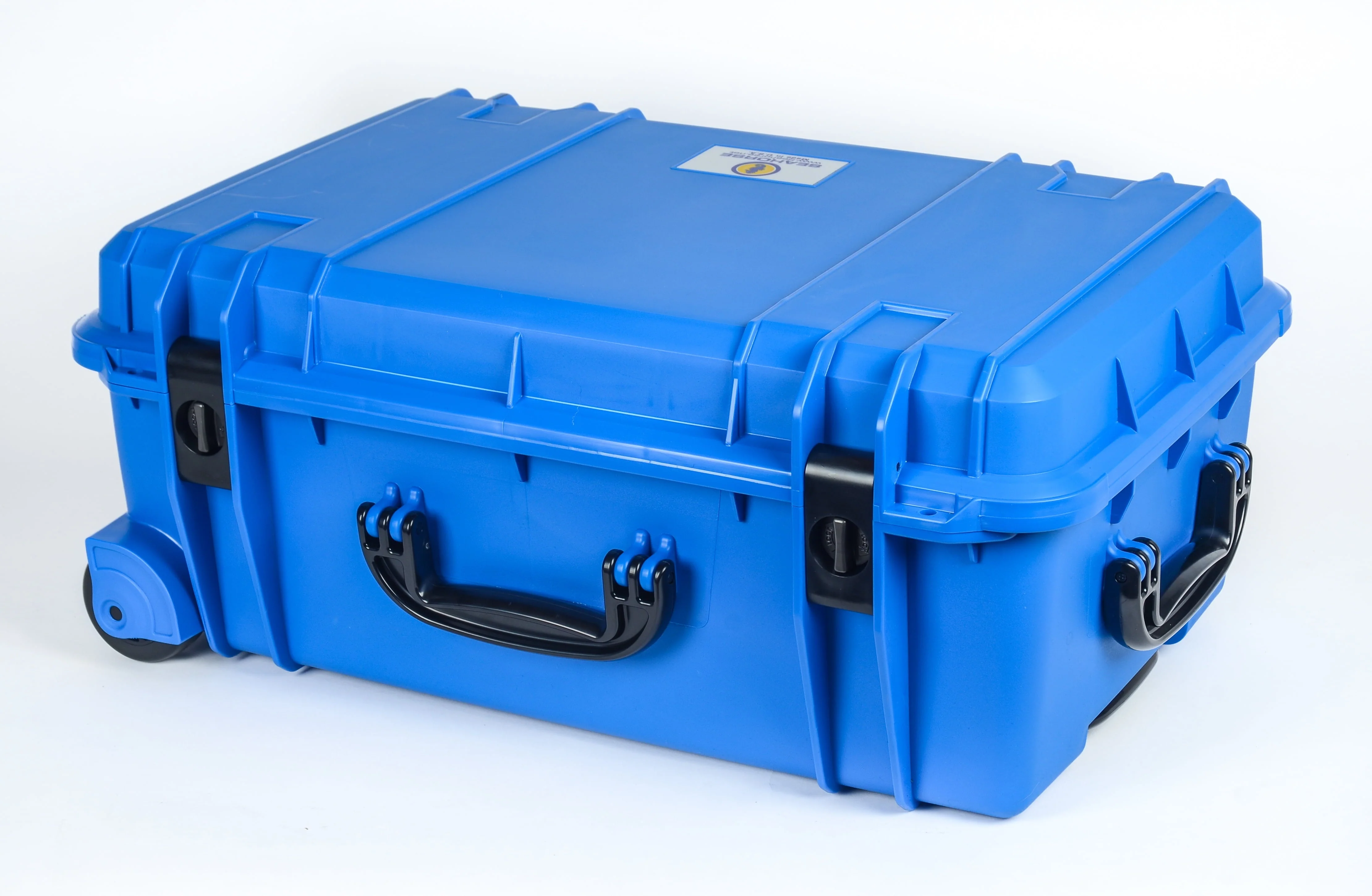 Seahorse 920 Wheeled Case with Foam, Blue