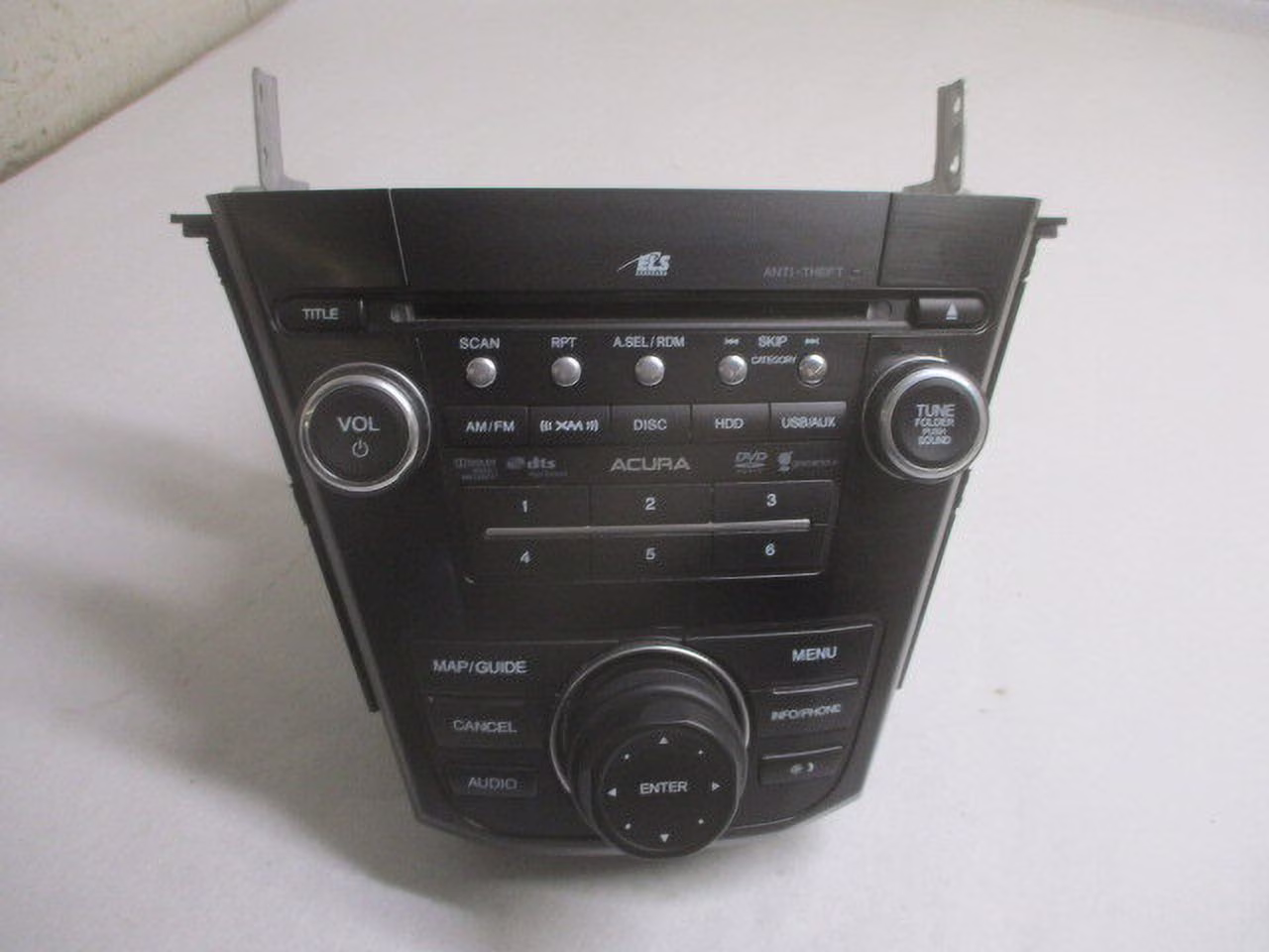 Pre-Owned Acura MDX Single CD DVD Satellite Navigation Player Radio Stereo 2AF1 OEM LKQ (Good)