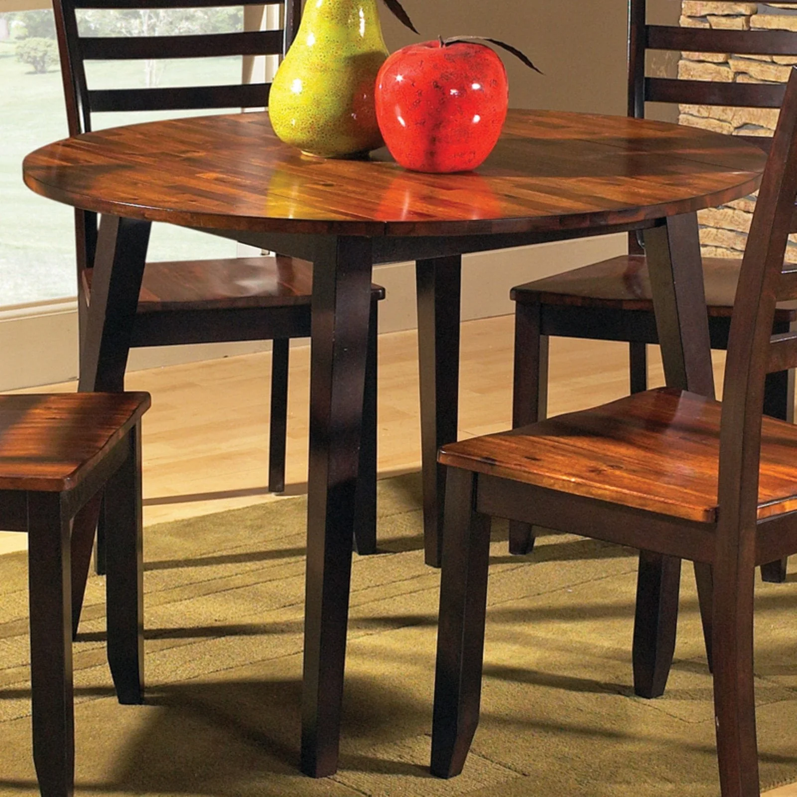 Steve Silver Abaco Round 42 in. Double Drop Leaf Dining Table