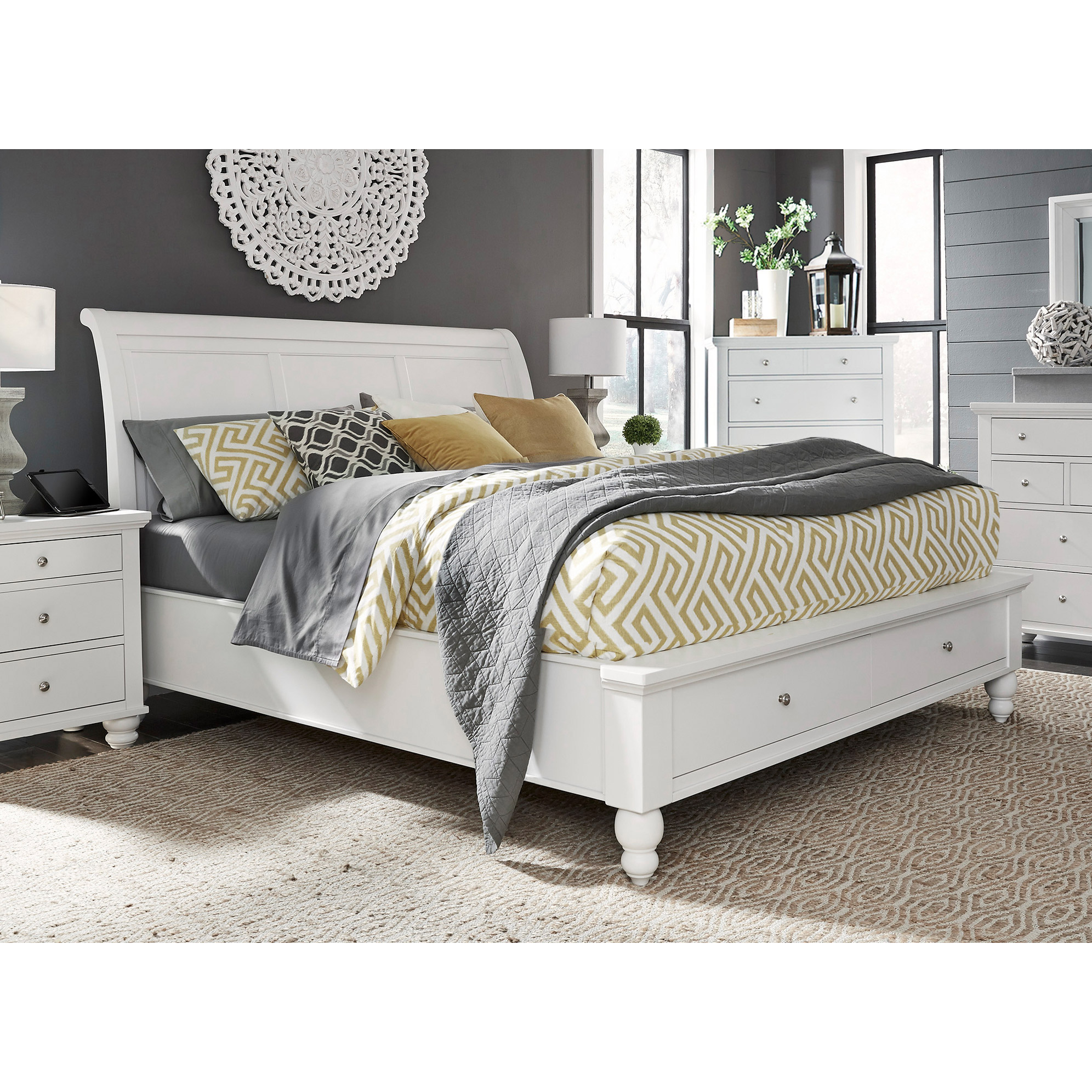 Ashfield Bedroom Collection in White