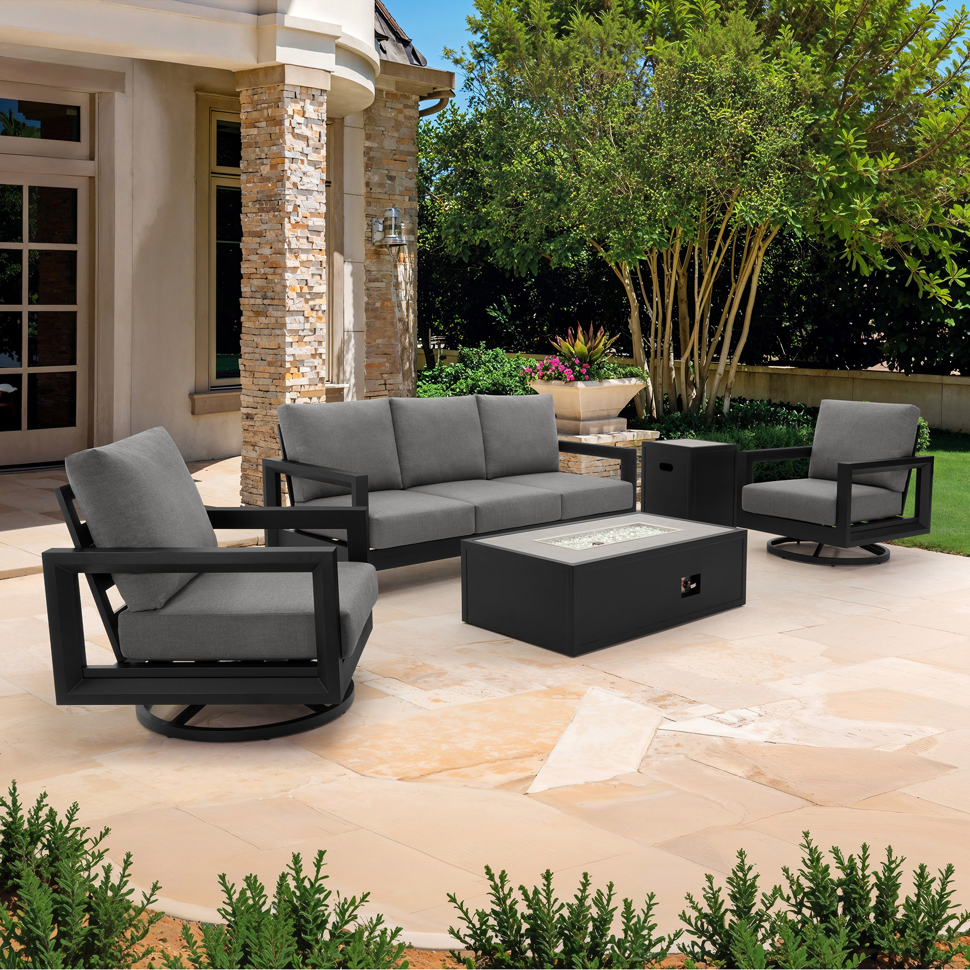 Henredon Trego 5-piece Fire Outdoor Patio Seating Set