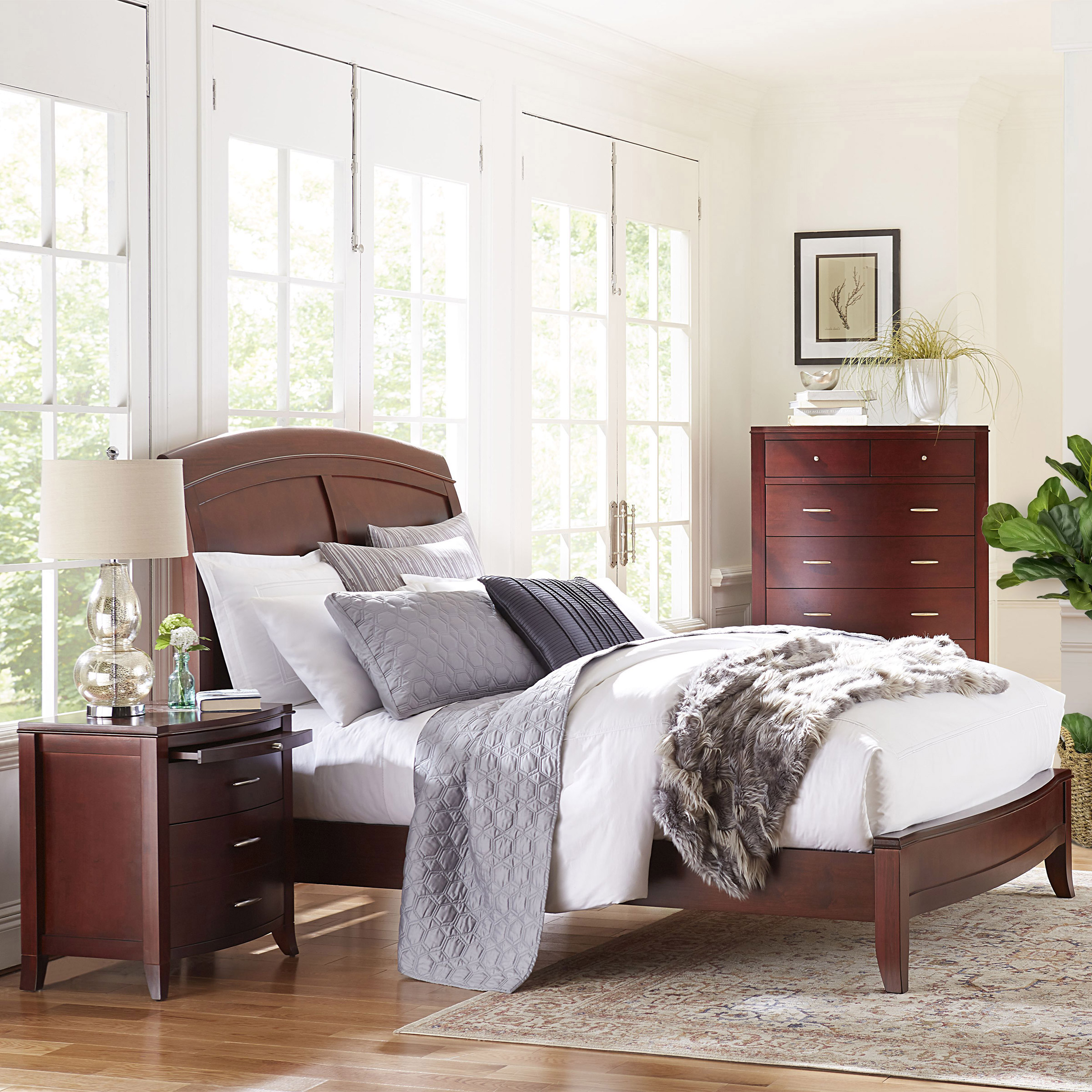 Laramonne King Bedroom Collection