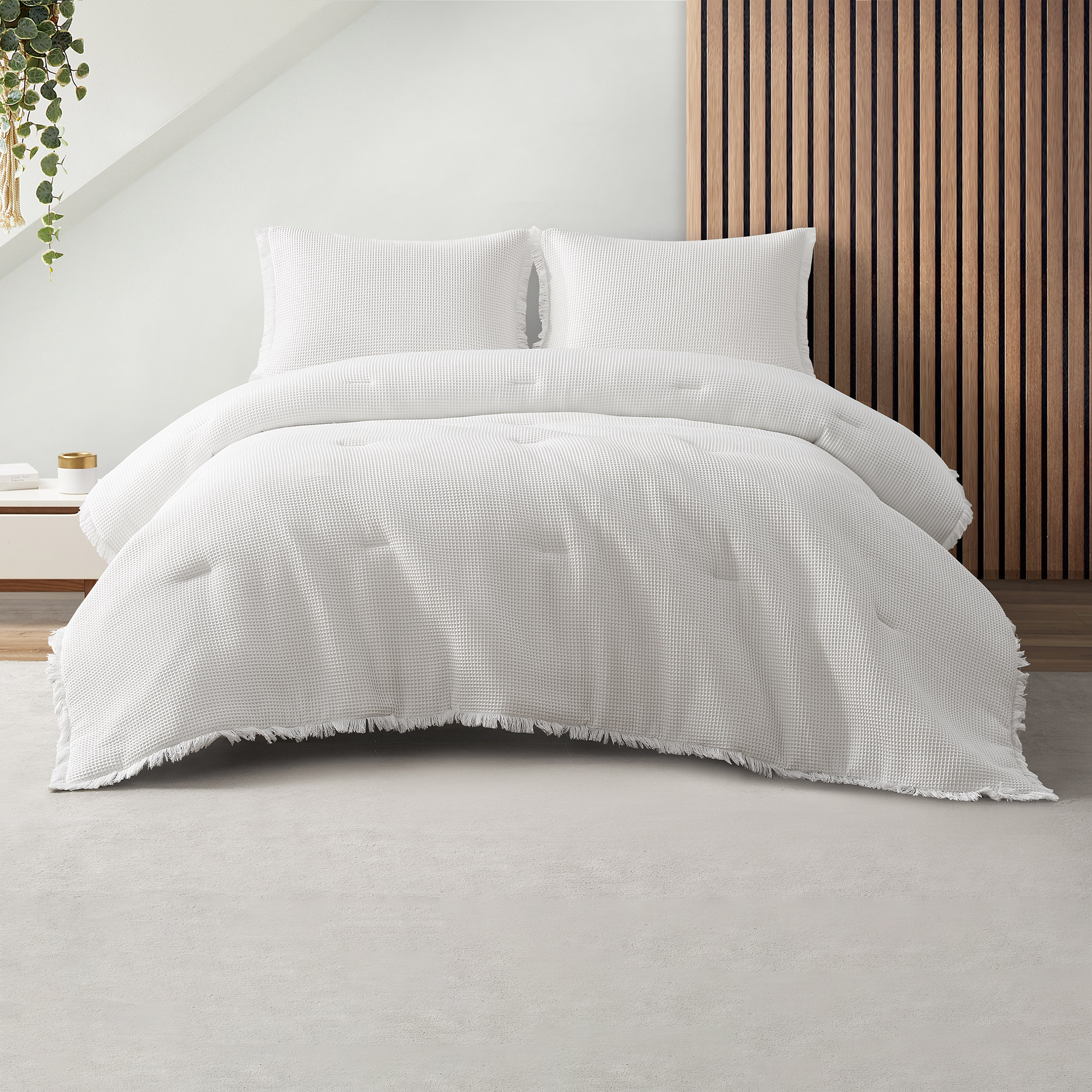 Loft and Living 3-piece Comforter Set, Charlotte