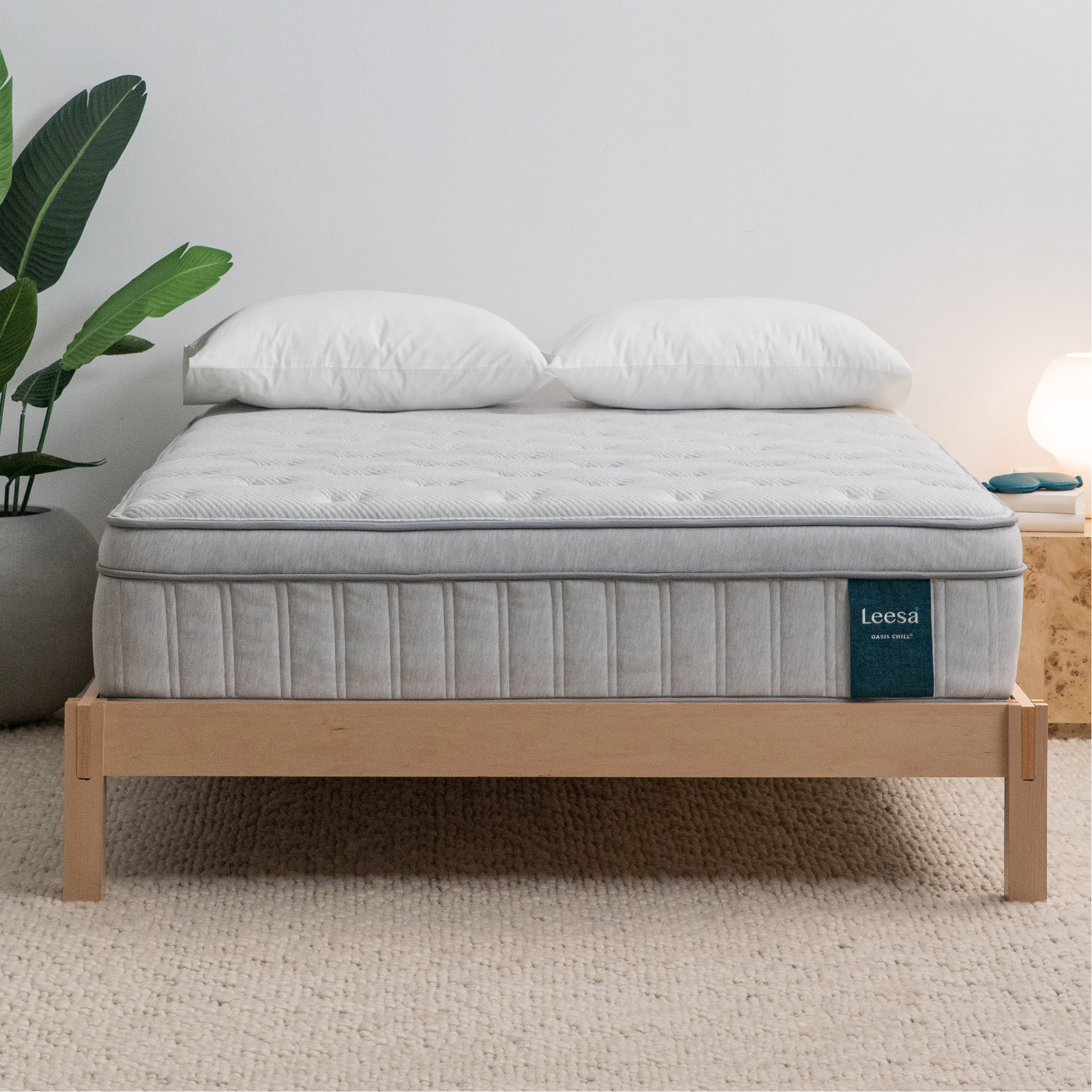 Leesa Oasis Chill 13.5' Euro Top Medium Firm Hybrid Mattress