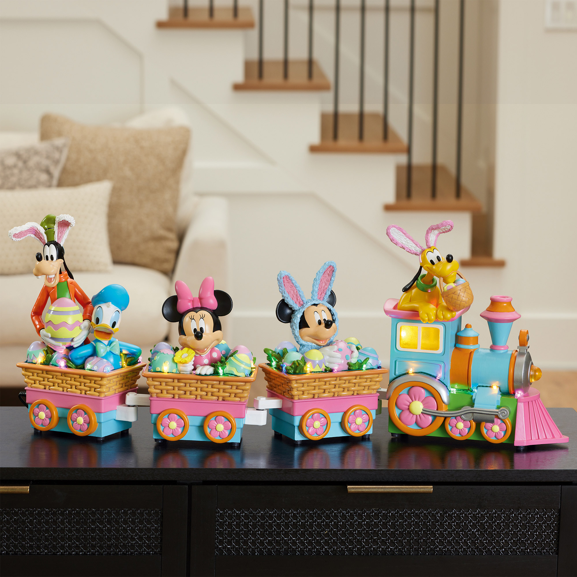 Disney Spring Train, 4-piece Set